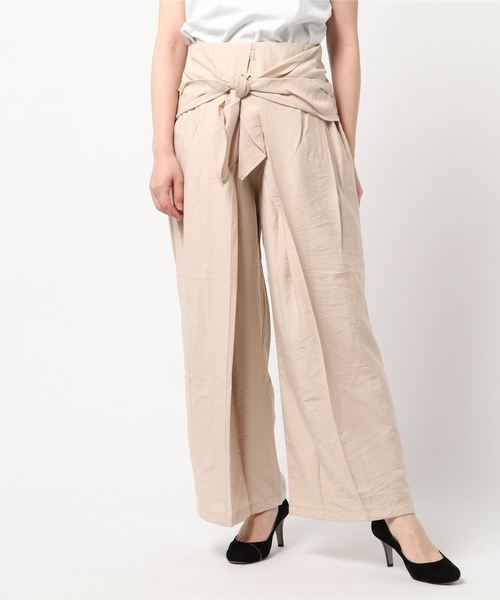 STYLEBLOCK(スタイルブロック)の「クレープフロントリボンタックワイドパンツ(その他パンツ・レディース・テラコッタ/ライトベージュ/ミント/ブラック・M)」の1枚目の写真