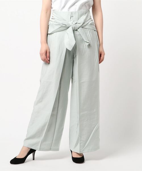 STYLEBLOCK(スタイルブロック)の「クレープフロントリボンタックワイドパンツ(その他パンツ・レディース・テラコッタ/ライトベージュ/ミント/ブラック・M)」の4枚目の写真