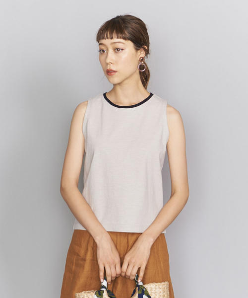 BEAUTY&YOUTH UNITED ARROWS（ビューティーアンドユースユナイテッドアローズ）の「BY スラブコットンコンパクトノースリーブカットソー о（Tシャツ/カットソー・レディース・ブラック/オリーブ/ナチュラル・FREE）」の2枚目の写真