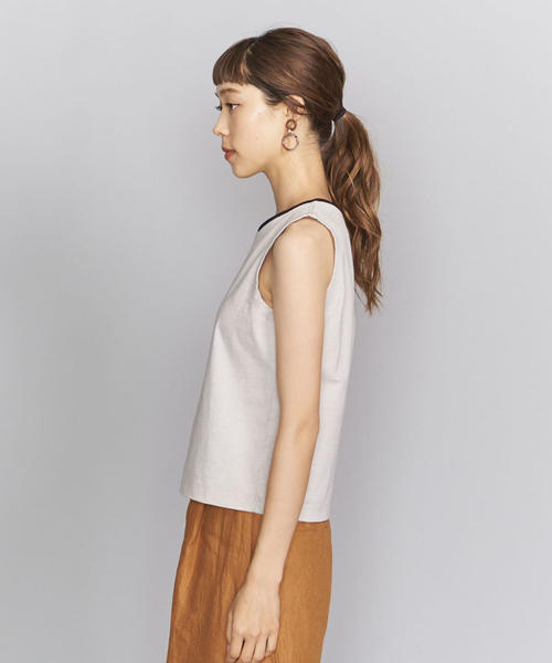 BEAUTY&YOUTH UNITED ARROWS（ビューティーアンドユースユナイテッドアローズ）の「BY スラブコットンコンパクトノースリーブカットソー о（Tシャツ/カットソー・レディース・ブラック/オリーブ/ナチュラル・FREE）」の13枚目の写真
