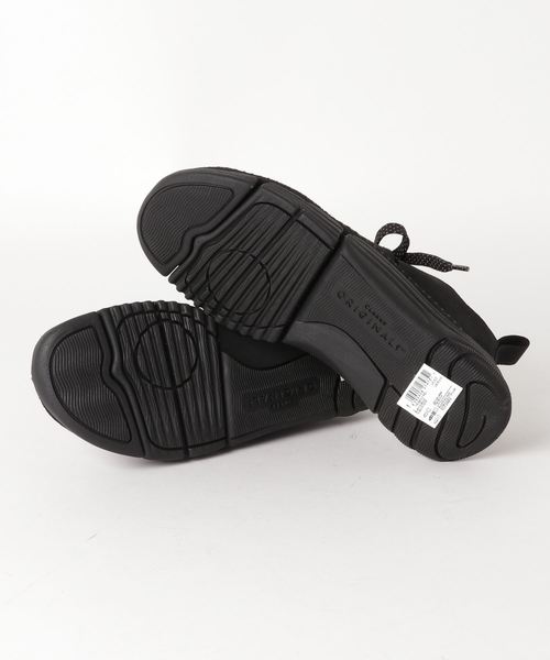 Clarks（クラークス）の「Trigenic Rev. / トライジェニックRev (ブラックヌバック)（スニーカー・レディース・ブラック・6/3/5/5.5/4.5/3.5/4）」の2枚目の写真