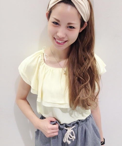 Chico(チコ)の「フリルチュニック(シャツ/ブラウス・レディース・ネイビー/イエロー/ホワイト・FREE)」の3枚目の写真