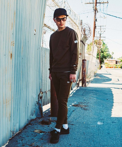 CRIMIE(クライミー)の「GLGB CREW POCKET SWEAT(スウェット・メンズ・ブラック/カーキ・XS/S/M/L/XL/XXL)」の4枚目の写真