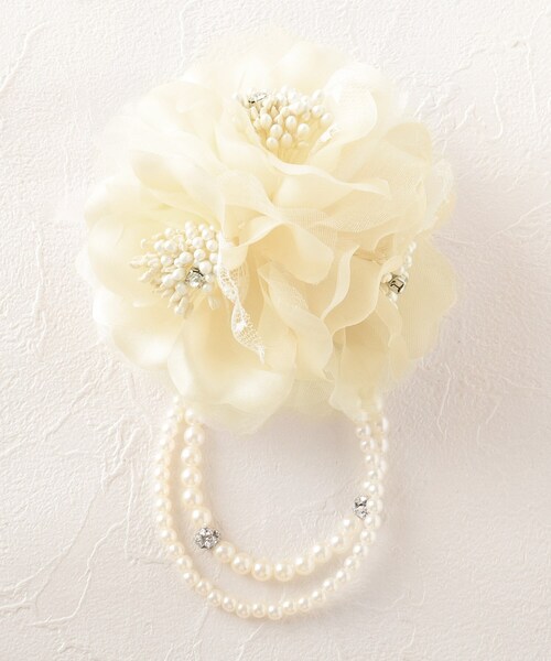 SHOO・LA・RUE（シューラルー）の「【入卒/セレモニー】ゴージャスコサージュ（ブローチ/コサージュ・レディース・オフホワイト/ライトベージュ/ピンク系/ピンク系5/ホワイト系3/ベージュ系その他3/ネイビー系1/ホワイト系4/ピンク系6/ベージュ系その他4・00）」の7枚目の写真