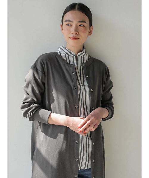 AMERICAN HOLIC（アメリカンホリック）の「ラウンドヘムリブフロントボタンカーディガン　＊（カーディガン/ボレロ・レディース・チャコールグレー/ライトグレー/ブラック/ベージュ・M/L）」の9枚目の写真