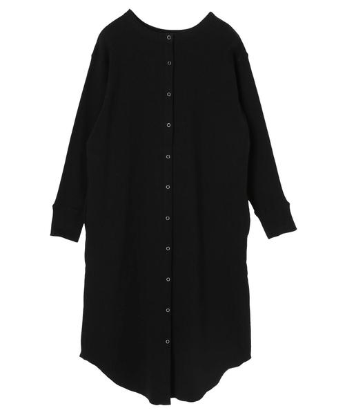 AMERICAN HOLIC（アメリカンホリック）の「ラウンドヘムリブフロントボタンカーディガン　＊（カーディガン/ボレロ・レディース・チャコールグレー/ライトグレー/ブラック/ベージュ・M/L）」の20枚目の写真