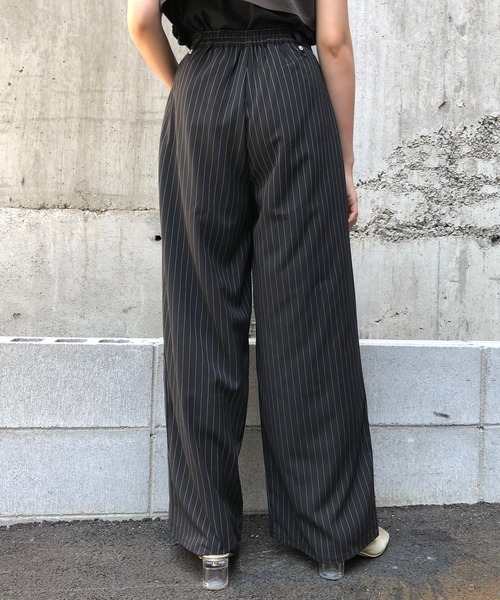 &g'aime(アンジェム)の「【&g'aime】ストライプワイドパンツ(スラックス・レディース・ブラック/ブラウン/グレイッシュベージュ・FREE)」の9枚目の写真