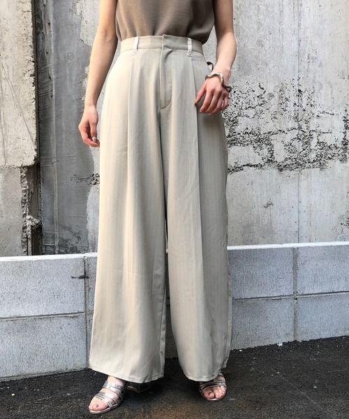 &g'aime(アンジェム)の「【&g'aime】ストライプワイドパンツ(スラックス・レディース・ブラック/ブラウン/グレイッシュベージュ・FREE)」の16枚目の写真