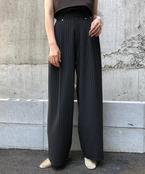 &g'aime(アンジェム)の「【&g'aime】ストライプワイドパンツ(スラックス・レディース・ブラック/ブラウン/グレイッシュベージュ・FREE)」の18枚目の写真