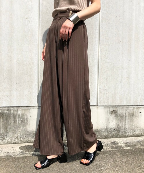 &g'aime(アンジェム)の「【&g'aime】ストライプワイドパンツ(スラックス・レディース・ブラック/ブラウン/グレイッシュベージュ・FREE)」の20枚目の写真