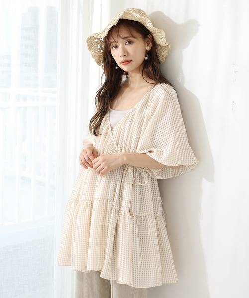 one after another NICE CLAUP（ワンアフターアナザーナイスクラップ）の「３Wayティアードチュニック（チュニック・レディース・ベージュ/オフホワイト/チェック/コーラル・FREE）」の17枚目の写真