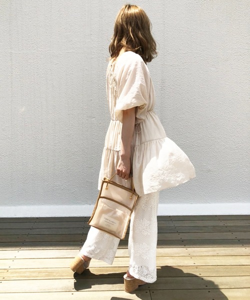 one after another NICE CLAUP（ワンアフターアナザーナイスクラップ）の「３Wayティアードチュニック（チュニック・レディース・ベージュ/オフホワイト/チェック/コーラル・FREE）」の15枚目の写真