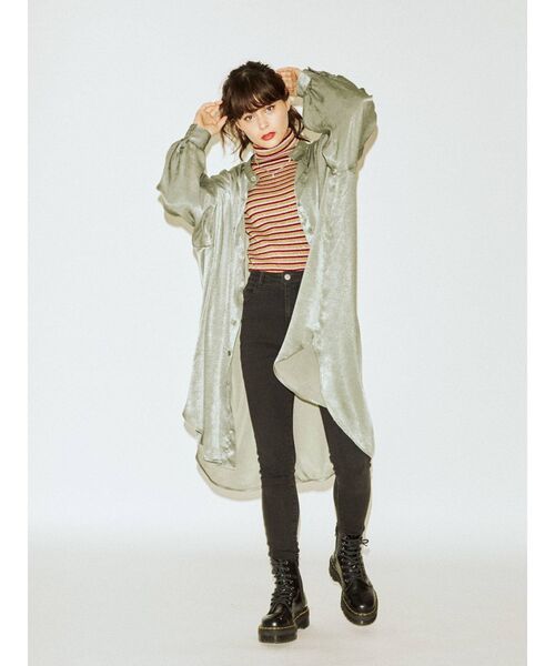 jouetie（ジュエティ）の「ノーカラービッグシャツ（シャツ/ブラウス・レディース・アイボリー/ブラック/グリーン/その他1・MEDIUM）」の9枚目の写真