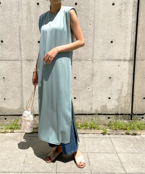 コーデを引き立てる サイドスリットノースリーブマキシワンピース ワンピース Meli Rich メリーリッチ のファッション通販 Zozotown