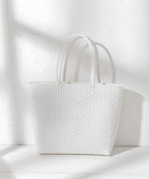 URBAN RESEARCH Sonny Label（アーバンリサーチサニーレーベル）の「メルカドバッグ（トートバッグ・レディース・ゴールド系その他/ブラック系その他/ホワイト/ブラック・ONE）」の5枚目の写真