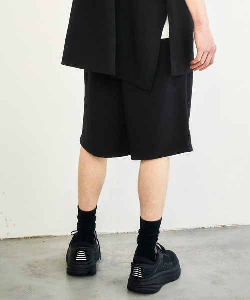 EMMA CLOTHES(エマクローズ)の「裾サイドロープ1タックワイドショーツ【EMMA CLOTHES/エマクローズ】(その他パンツ・メンズ・ブラック/ベージュ/ライラック/グレイッシュベージュ/キナリ・FREE)」の20枚目の写真