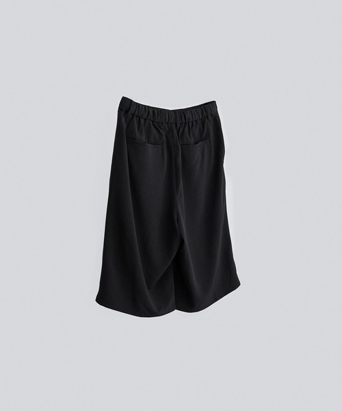 EMMA CLOTHES(エマクローズ)の「裾サイドロープ1タックワイドショーツ【EMMA CLOTHES/エマクローズ】(その他パンツ・メンズ・ブラック/ベージュ/ライラック/グレイッシュベージュ/キナリ・FREE)」の8枚目の写真