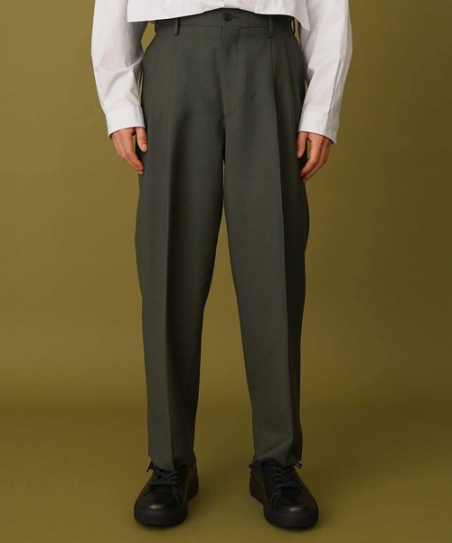 markaware（マーカウェア）の「【MARKAWARE】2TUCK COCOON FIT（スラックス・メンズ・ベージュ/グリーン・1/2）」の3枚目の写真