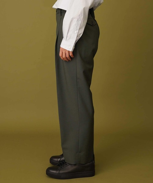 markaware（マーカウェア）の「【MARKAWARE】2TUCK COCOON FIT（スラックス・メンズ・ベージュ/グリーン・1/2）」の15枚目の写真