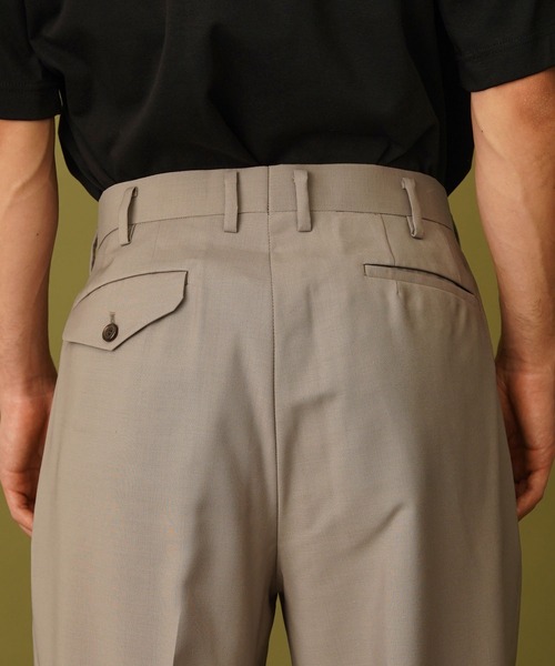 markaware（マーカウェア）の「【MARKAWARE】2TUCK COCOON FIT（スラックス・メンズ・ベージュ/グリーン・1/2）」の8枚目の写真