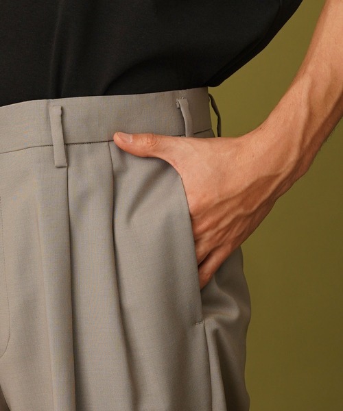 markaware（マーカウェア）の「【MARKAWARE】2TUCK COCOON FIT（スラックス・メンズ・ベージュ/グリーン・1/2）」の12枚目の写真