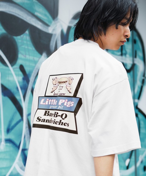 AMERICAN SHOP SIGN（アメリカンショップサイン）の「AMERICAN SHOP SIGN/アメリカンショップサイン 別注 オーバーサイズ プリント半袖カットソー（Tシャツ/カットソー・メンズ・チャコールグレー/ベージュ/オフホワイト/ホワイト系その他/グレー系その他/ベージュ系その他/ホワイト系その他2/ホワイト系その他3/グレー系その他2/グレー系その他3/ベージュ系その他2/ベージュ系その他3・M/L）」の6枚目の写真