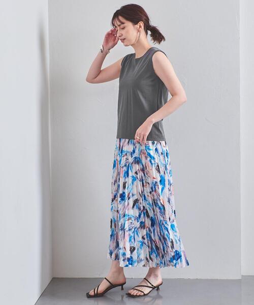 UNITED ARROWS（ユナイテッドアローズ）の「UBC ハイツイストコットン クルーネック ノースリーブニット◆（ニット/セーター・レディース・ホワイト/ダークグレー/ケリー/ブラック・FREE）」の9枚目の写真