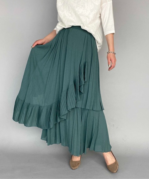 LUGIVA(ルギヴァ)の「ボイルプリーツ重ねスカート(スカート・レディース・ブラック/ベージュ/グリーン/ブラウン・M)」の4枚目の写真