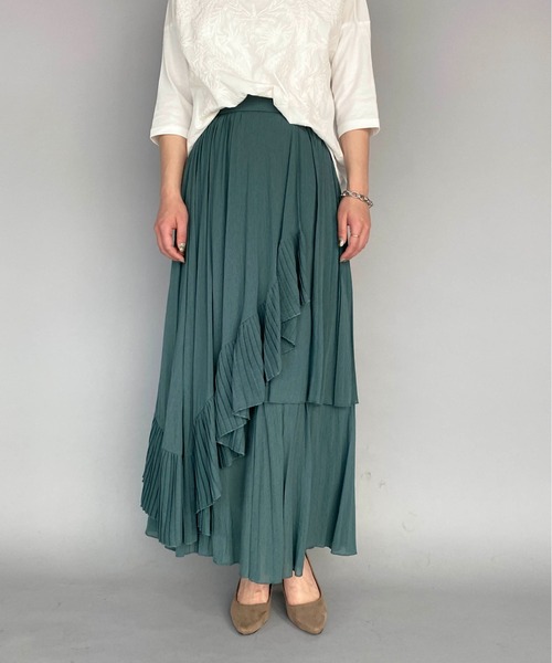 LUGIVA(ルギヴァ)の「ボイルプリーツ重ねスカート(スカート・レディース・ブラック/ベージュ/グリーン/ブラウン・M)」の21枚目の写真