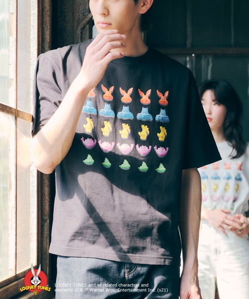 SEVENDAYS=SUNDAY（セブンデイズサンデイ）の「LOONEY TUNES TEE　＊◇（Tシャツ/カットソー・レディース・チャコールグレー/オフホワイト・S/M/L）」の2枚目の写真