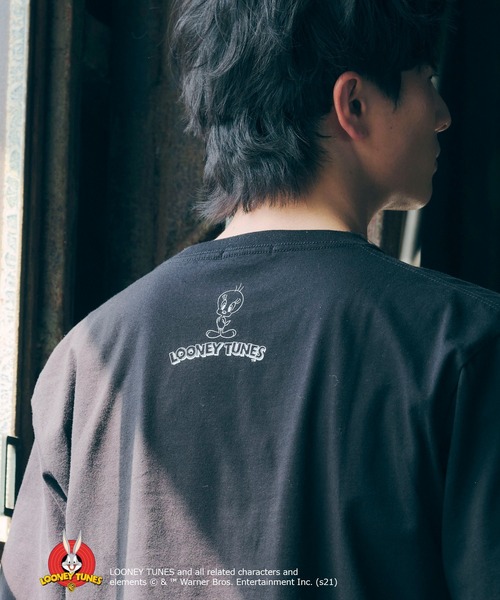 SEVENDAYS=SUNDAY（セブンデイズサンデイ）の「LOONEY TUNES TEE　＊◇（Tシャツ/カットソー・レディース・チャコールグレー/オフホワイト・S/M/L）」の4枚目の写真