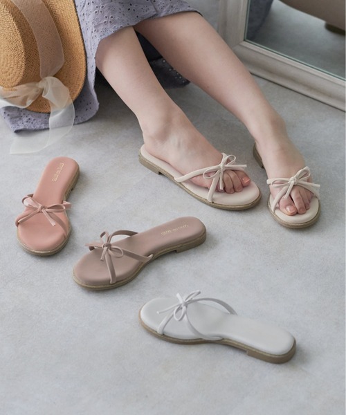 OLIVE des OLIVE（オリーブデオリーブ）の「【WEB限定カラー有】リボンチューブサンダル（サンダル・レディース・シルバー/ピンク/ダークベージュ/ベージュ・LARGE/SMALL/MEDIUM）」の8枚目の写真