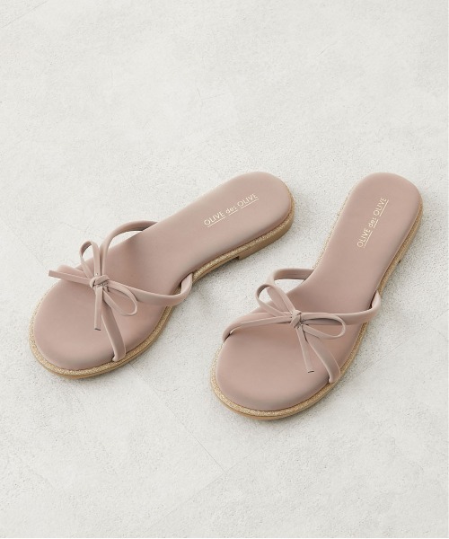 OLIVE des OLIVE（オリーブデオリーブ）の「【WEB限定カラー有】リボンチューブサンダル（サンダル・レディース・シルバー/ピンク/ダークベージュ/ベージュ・LARGE/SMALL/MEDIUM）」の9枚目の写真