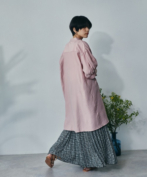 ECRIRE（エクリール）の「キーネックボリュームチュニック（チュニック・レディース・ブラック/オフホワイト/ピンク・フリー）」の6枚目の写真