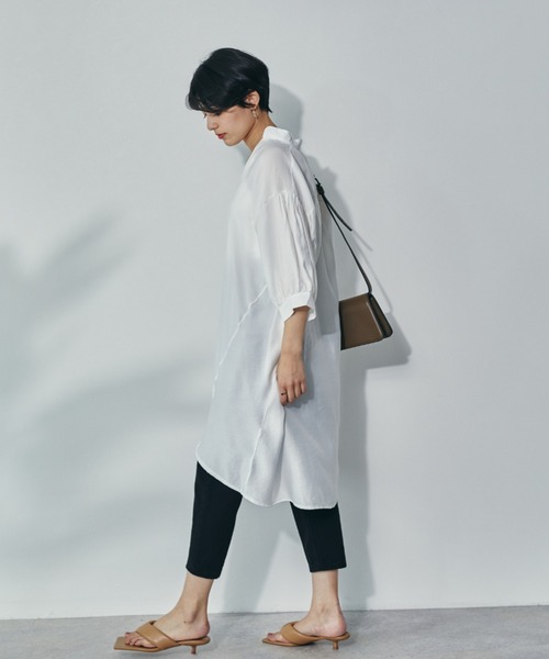 ECRIRE（エクリール）の「キーネックボリュームチュニック（チュニック・レディース・ブラック/オフホワイト/ピンク・フリー）」の14枚目の写真