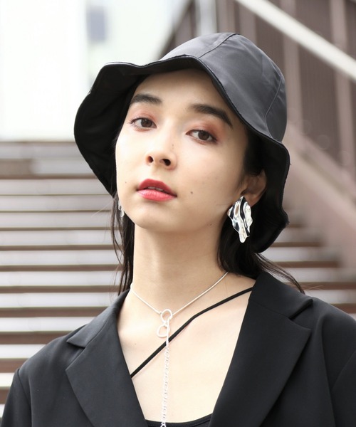 HARE（ハレ）の「リバーシブルレザーチューリップハット(HARE)（ハット・レディース・ブラック・FREE）」の15枚目の写真