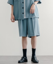 ワイドストレートショーツ