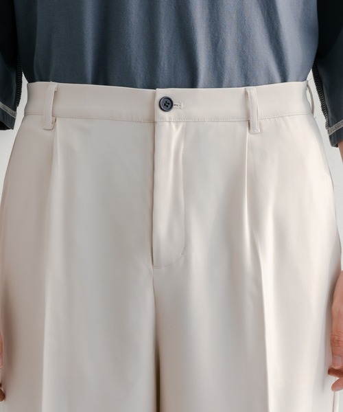 epnok（エプノック）の「ワイドストレートショーツ（スラックス・メンズ・ブラック/ブルーグレー/ナチュラル・SMALL/MEDIUM/LARGE）」の18枚目の写真