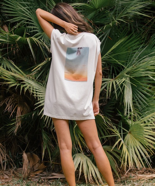 BAYFLOW(ベイフロー)の「MIEコラボ/フォトT(Tシャツ/カットソー・レディース・ブルー/アイボリー/ホワイト・FREE)」の1枚目の写真