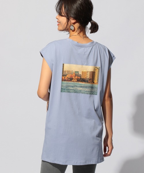 BAYFLOW(ベイフロー)の「MIEコラボ/フォトT(Tシャツ/カットソー・レディース・ブルー/アイボリー/ホワイト・FREE)」の4枚目の写真