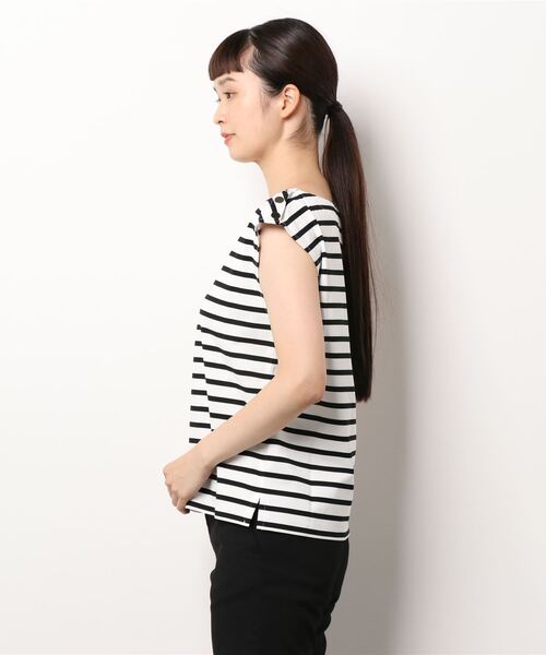 allureville（アルアバイル）の「サイド釦バスクシャツ（Tシャツ/カットソー・レディース・ホワイト/ベージュ・2）」の4枚目の写真