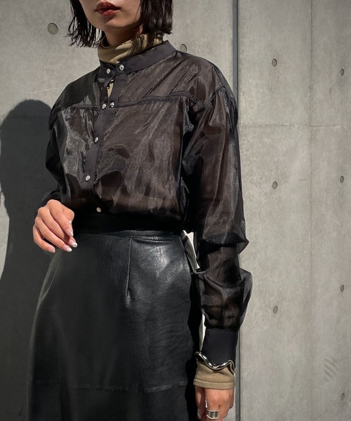 &g'aime（アンジェム）の「【&g'aime】ルーズシルエットシアーシャツ（シャツ/ブラウス・レディース・ブラック/ブラウン/グレー・FREE）」の2枚目の写真