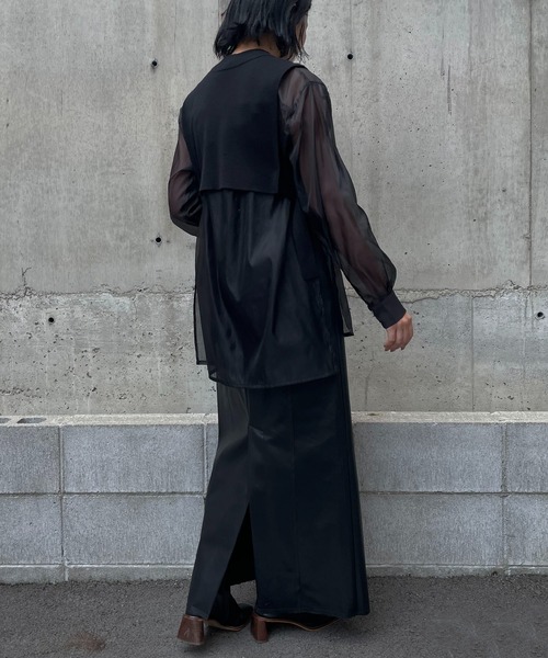 &g'aime（アンジェム）の「【&g'aime】ルーズシルエットシアーシャツ（シャツ/ブラウス・レディース・ブラック/ブラウン/グレー・FREE）」の12枚目の写真