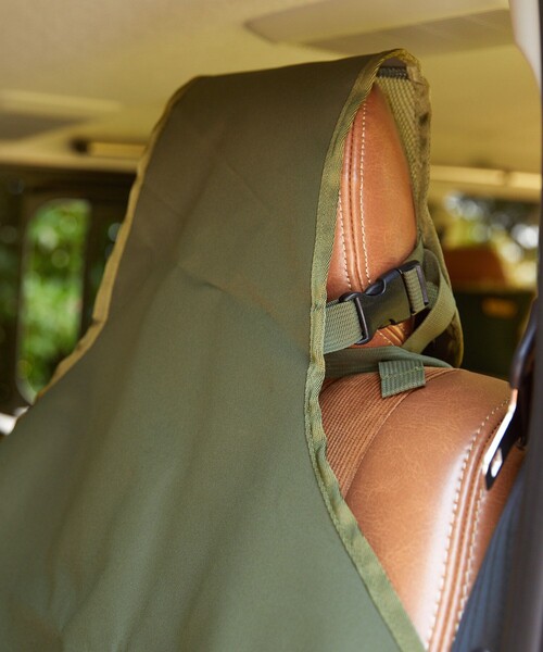 FREAK'S STORE(フリークスストア)の「VANLIFE SUPPLY BY FREAK'S STORE/ヴァンライフサプライバイフリークスストア コーデュラフロントシートカバー(アウトドアグッズ・メンズ・ベージュ/ネイビー/オリーブ/ブラック・ONE SIZE)」の5枚目の写真