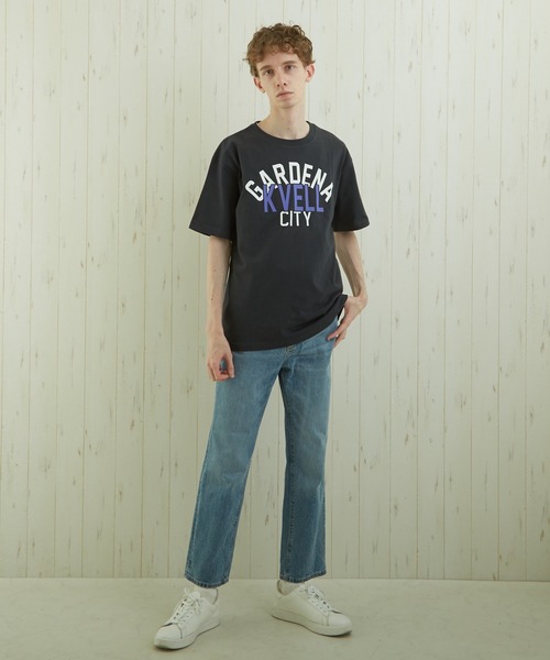 TONE SELECT WEAR(トーンセレクトウェア)の「【TONE BY AS】カレッジプリントTEE(BL)(Tシャツ/カットソー・メンズ・ホワイト/ブルー/スミクロ・MEDIUM/LARGE)」の2枚目の写真