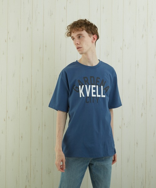 TONE SELECT WEAR(トーンセレクトウェア)の「【TONE BY AS】カレッジプリントTEE(BL)(Tシャツ/カットソー・メンズ・ホワイト/ブルー/スミクロ・MEDIUM/LARGE)」の8枚目の写真