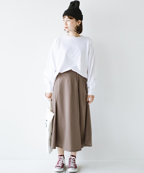 haco!(ハコ)の「【φ】楽ちんなのに女っぽなメリハリシルエットが叶う 大人のサテンマーメイドスカート(スカート・レディース・ベージュ/ブラウン・LARGE/SMALL/MEDIUM/X-LARGE)」の22枚目の写真