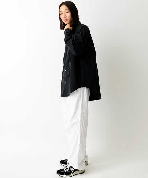 NewAnce（ニュアンス）の「【NewAnce】Oversized Shirt オーバーサイズシャツ（シャツ/ブラウス・メンズ・ダークグリーン/ブラック/ホワイト・FREE）」の16枚目の写真