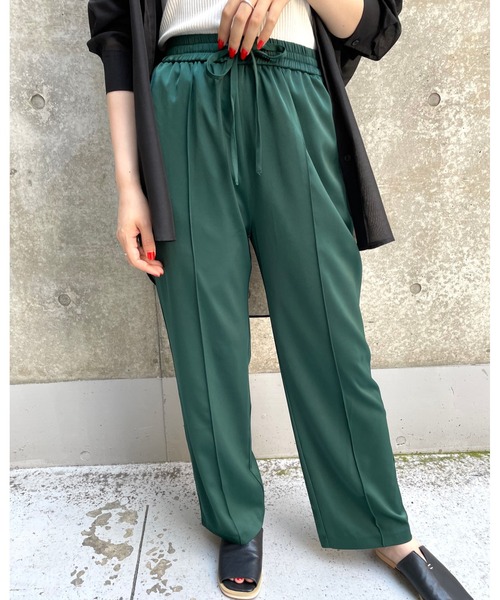 MLI'A（エムリア）の「センターシームサテンイージー／パンツ（その他パンツ・レディース・レッド/イエロー/グリーン・FREE）」の4枚目の写真