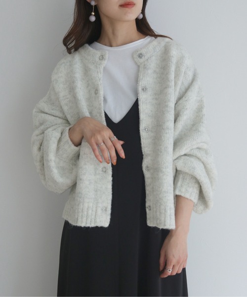 HER CLOSET（ハークローゼット）の「【shemoshelly】アルパカMIXヤーンボリューム袖2WAYカーディガン（カーディガン/ボレロ・レディース・ホワイト/ライトブルー/ベージュ/レッド/グリーン・M）」の9枚目の写真